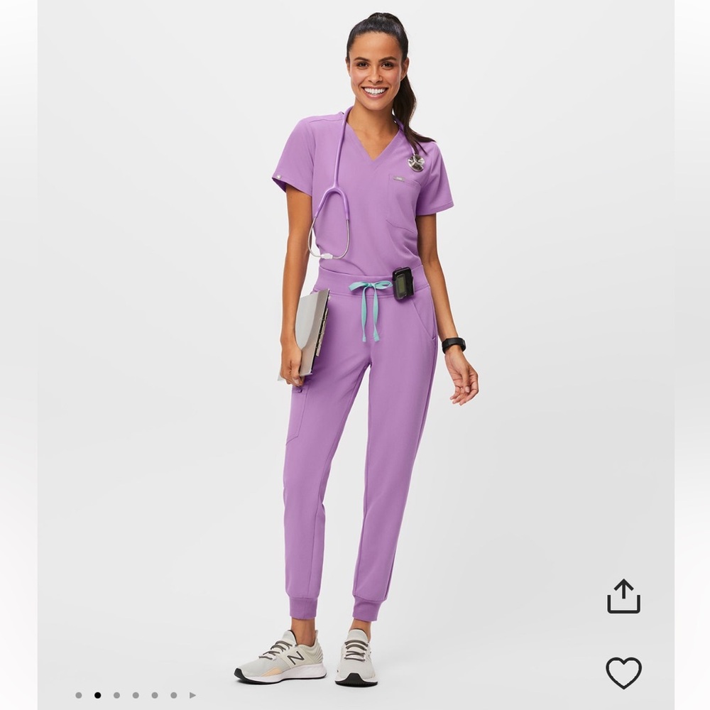 LIMITED EDITION Sold Out Figs Lilac Dawn Catarina One-Pocket Scrub Top